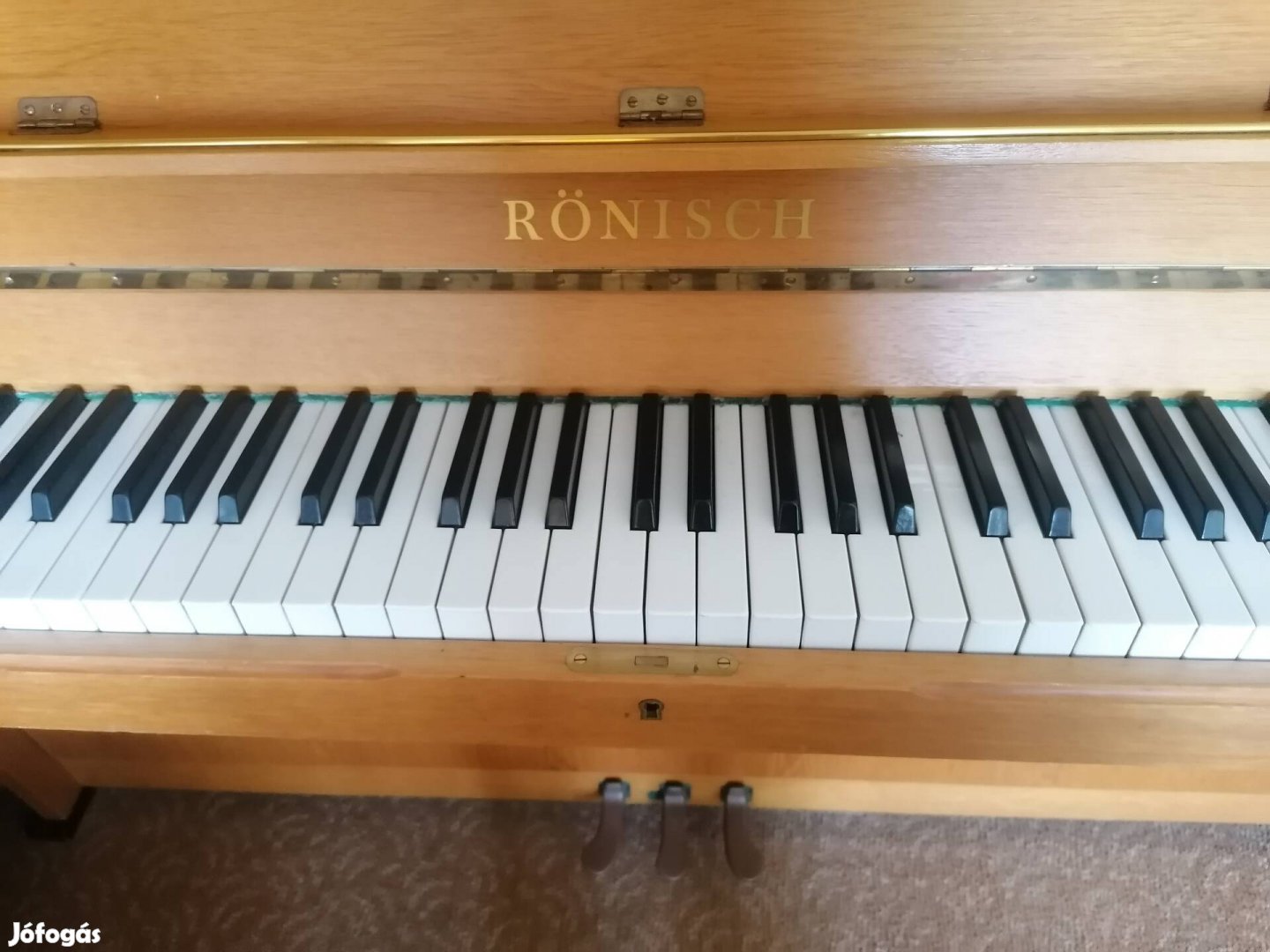 Rönisch Pianínó 
