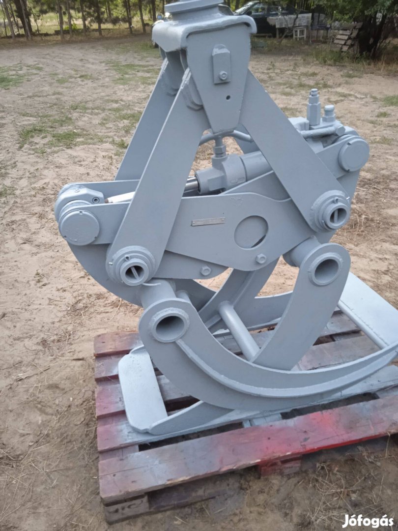 Rönkfogó kanál eladó!