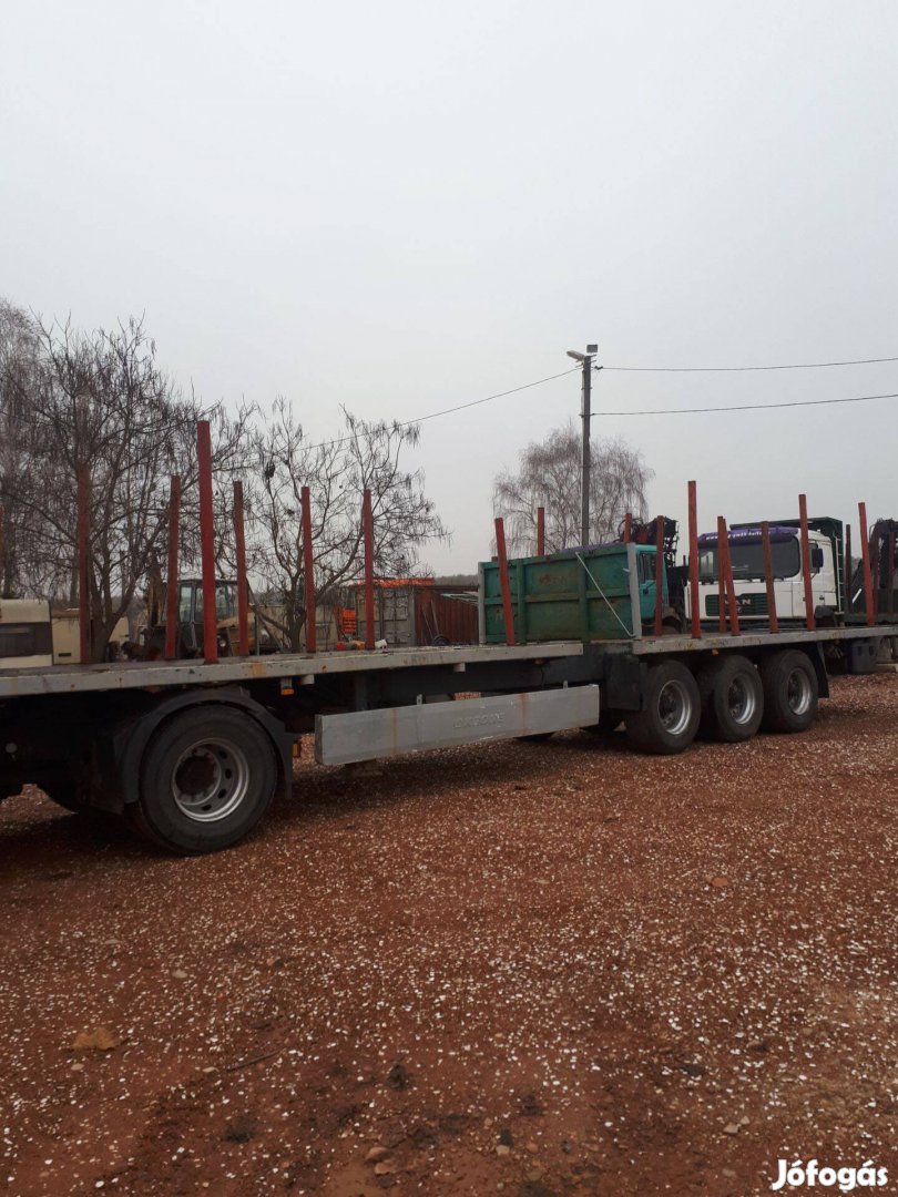 Rönkszállító darus,nyerges pótk