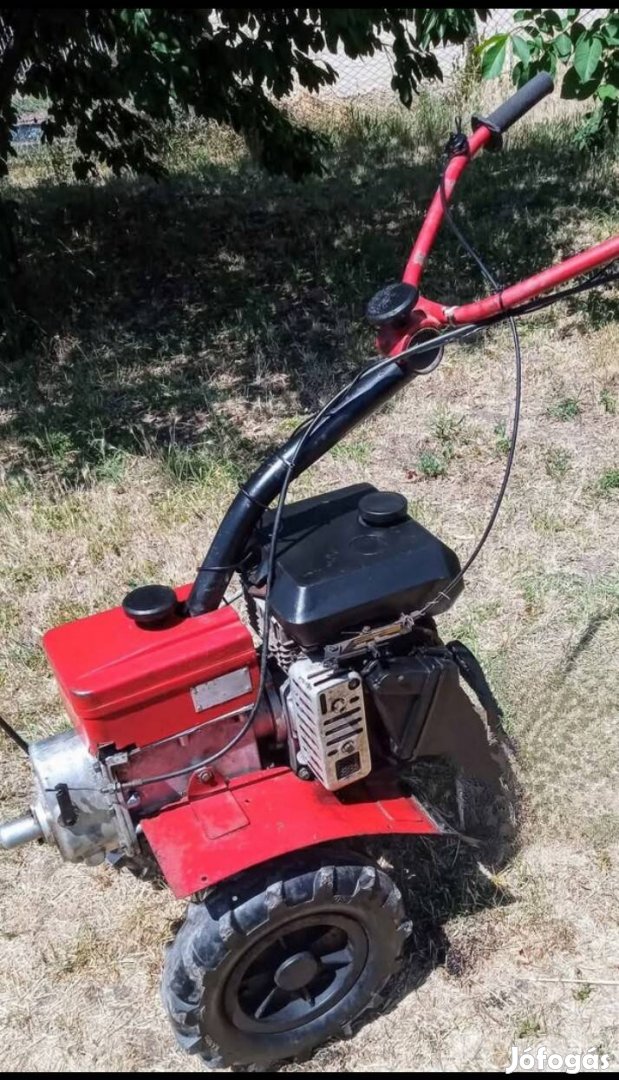 Rotációs kapálógép 7.5 Le