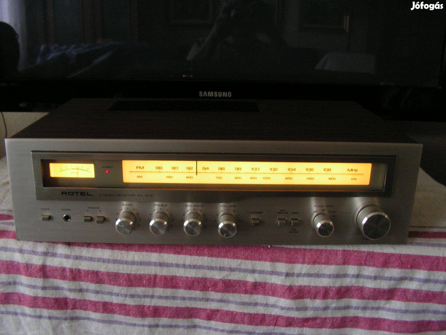 Rotel RX 303 sztereó rádiós - erősítő. Receiver. Fa dobozos !
