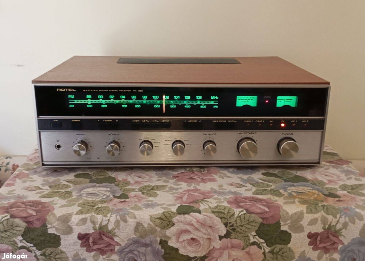 Rotel RX-800 receiver rádió erősítő