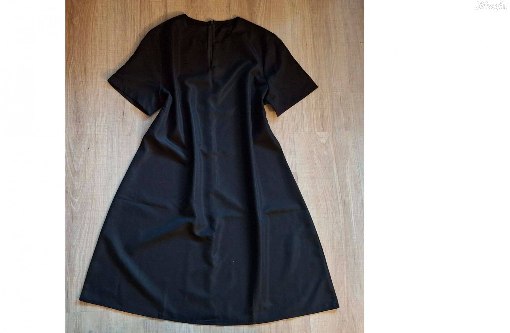 Rövid ujjú, nagyon csinos fekete ruha tunika XL-es méret