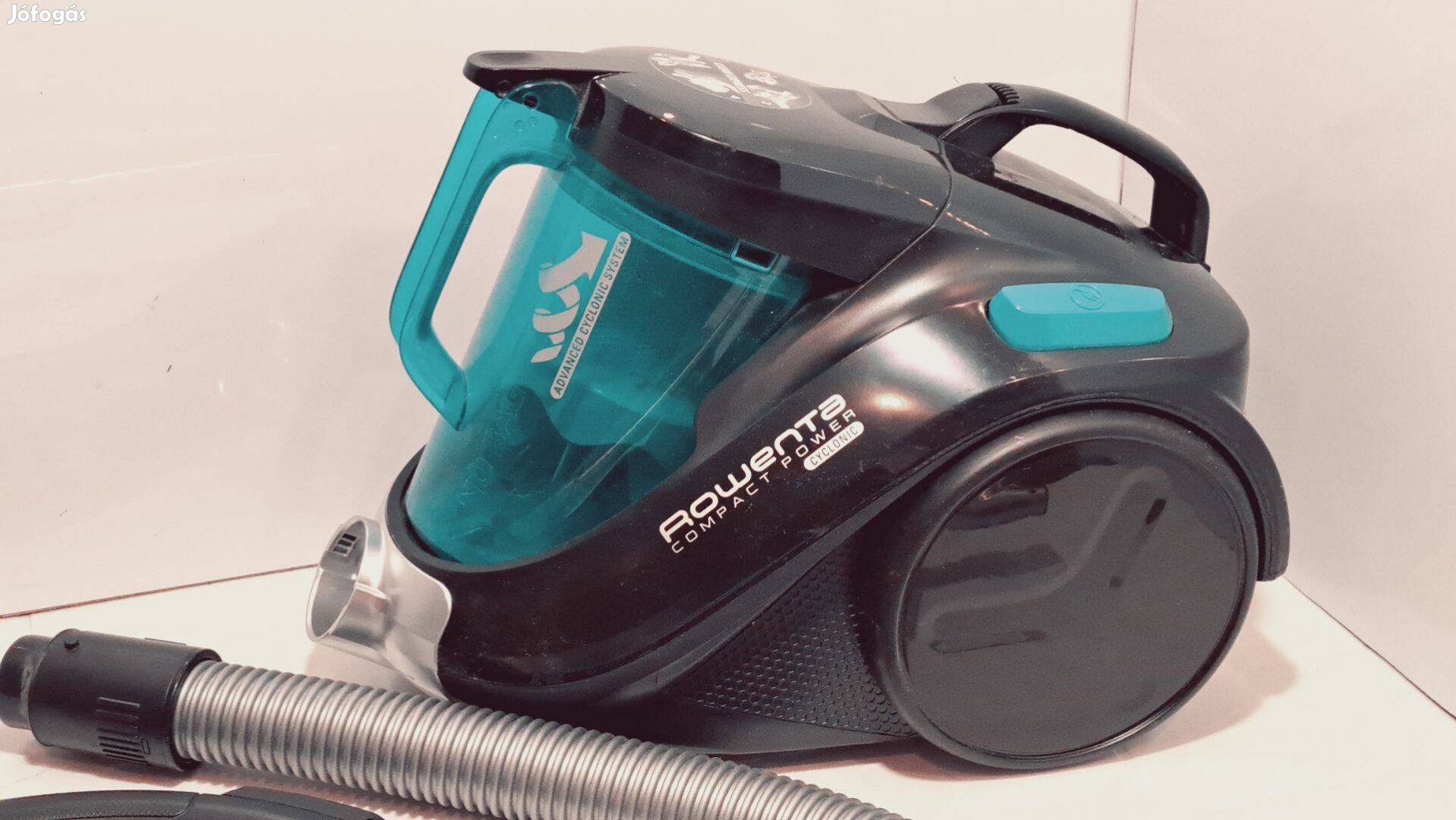 Rowenta Compact Power Cyclonic RO3731EA porszívó, használt