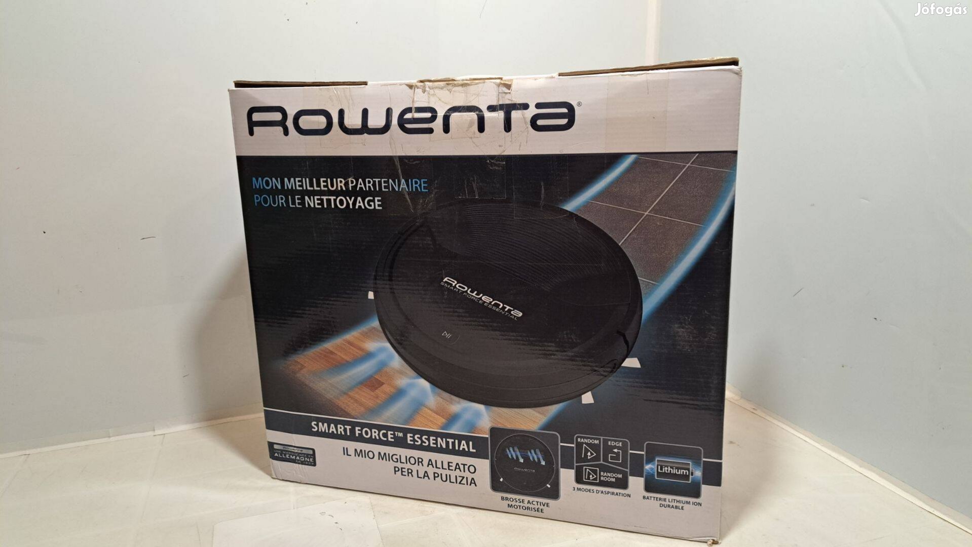 Rowenta Smart Force Essential porszívó infravörös érzékelőkkel, fekete