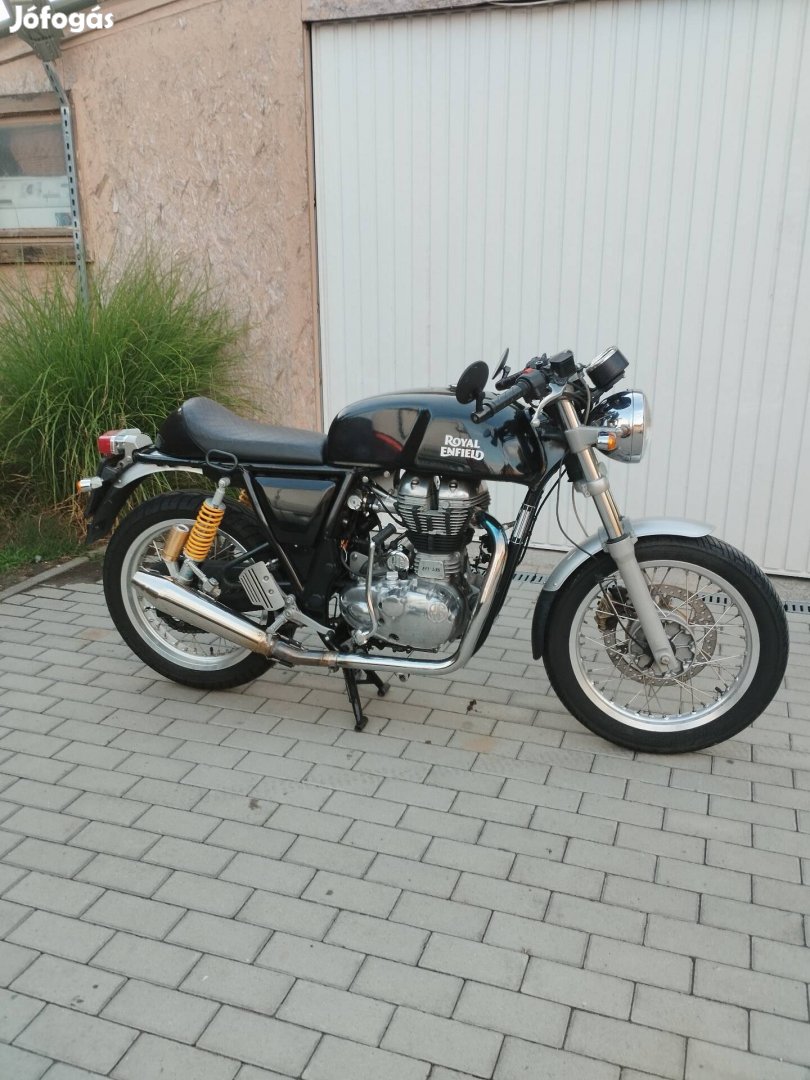Royal Enfield 500-as GT retro motor 