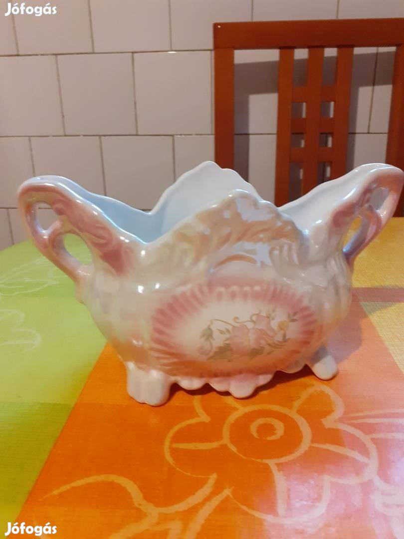 Rózsa alakú tároló edény porcelán