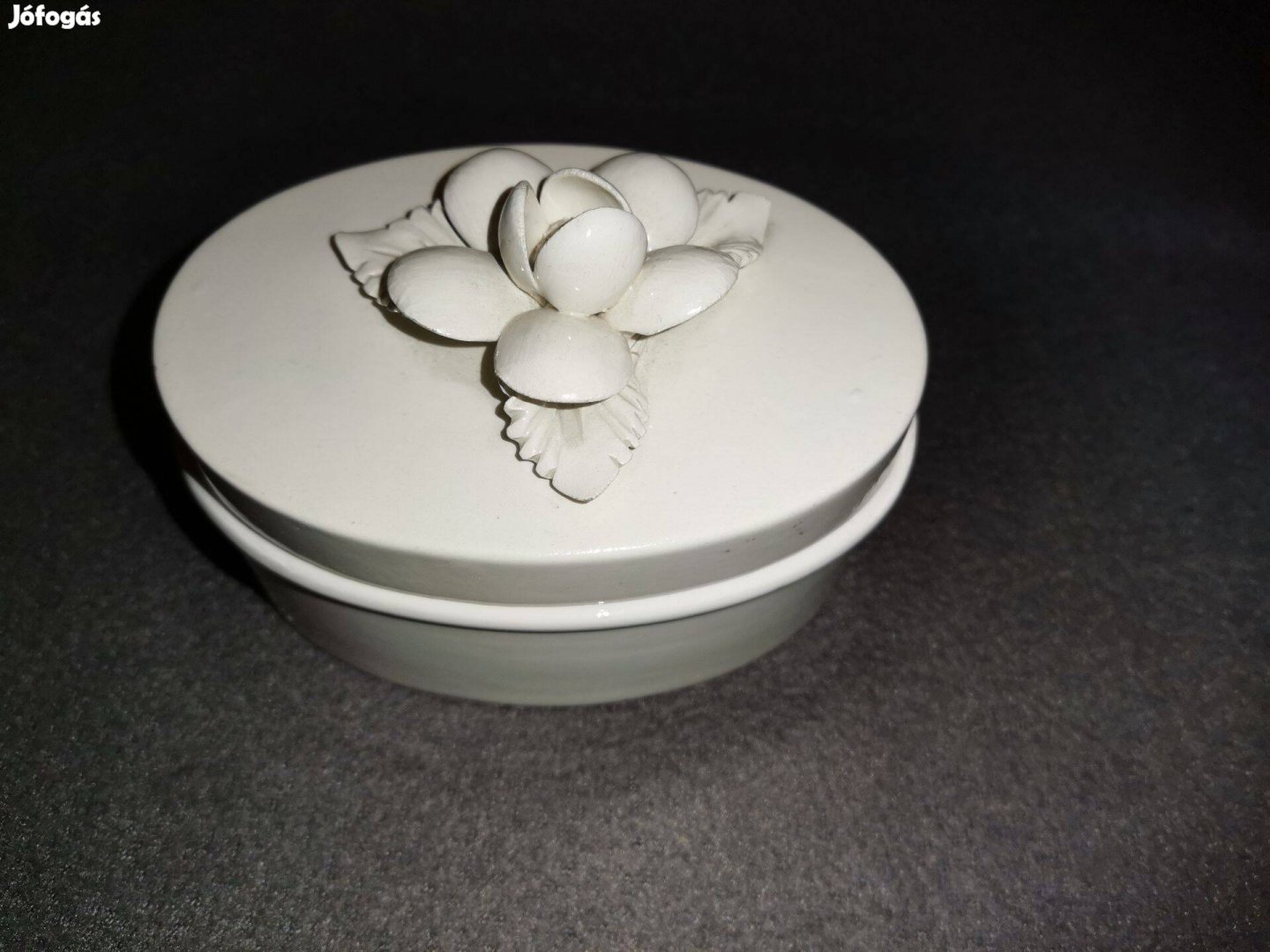 Rózsás bonbonier, ékszertartó porcelán: jelzett, antik