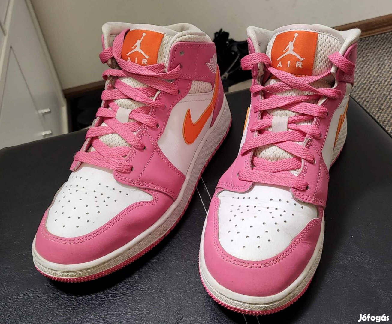 Rózsaszín narancssárga jordan sport cipő