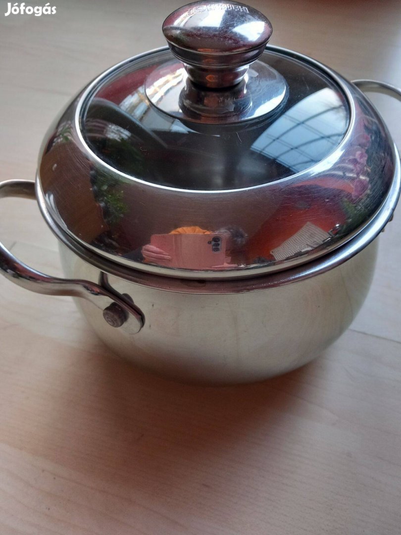Rozsdamentes 2 l-es fazék fedővel