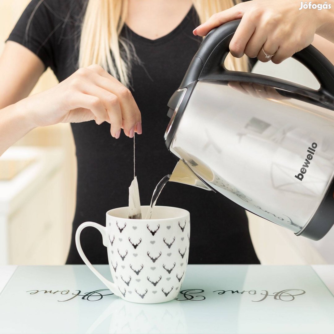 Rozsdamentes acél vízforraló - 2L - 2000W Bewello