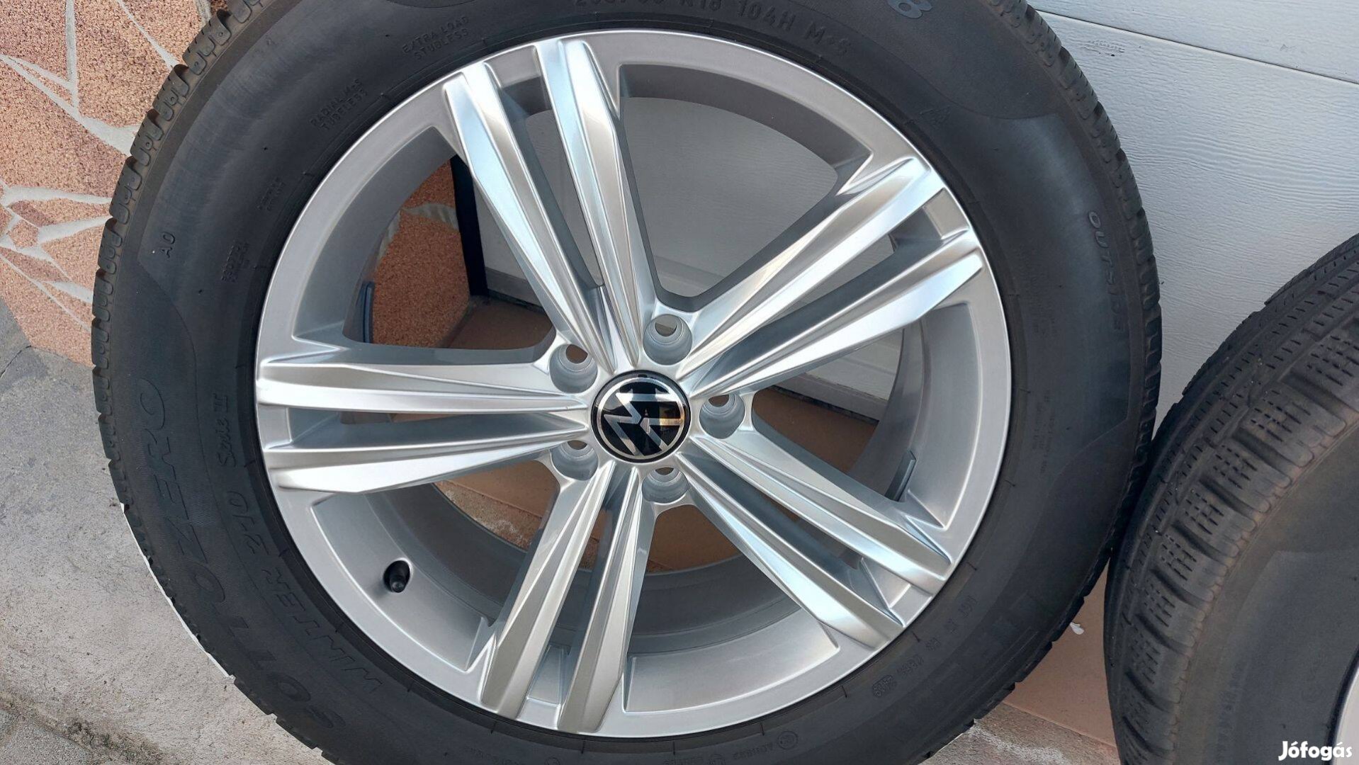 Rrr 3,Gyári, VW Tiguán II 5NA Sebring 18" alufelni,Téligumi
