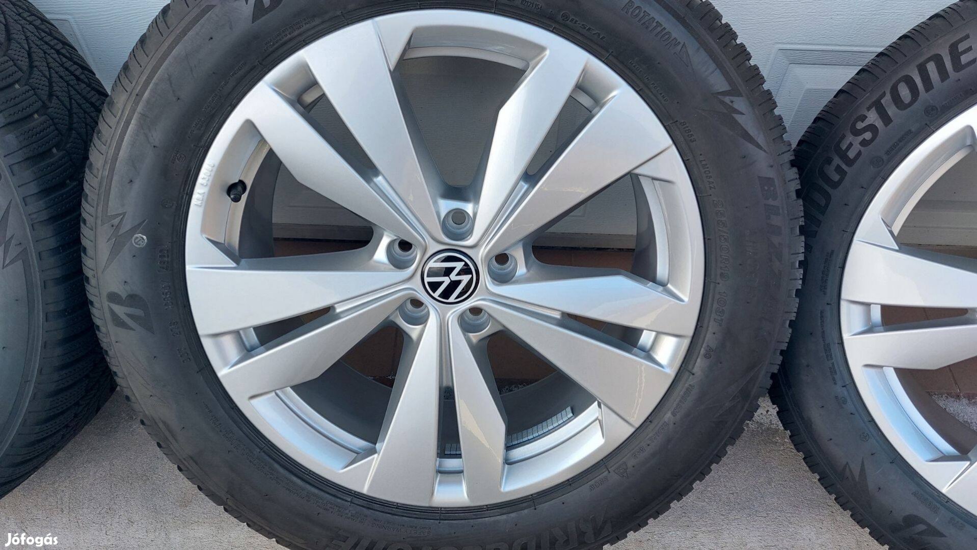 Rrr Gyári 19" VW ID.5-ID.4 /Loen/ alufelni téligumik