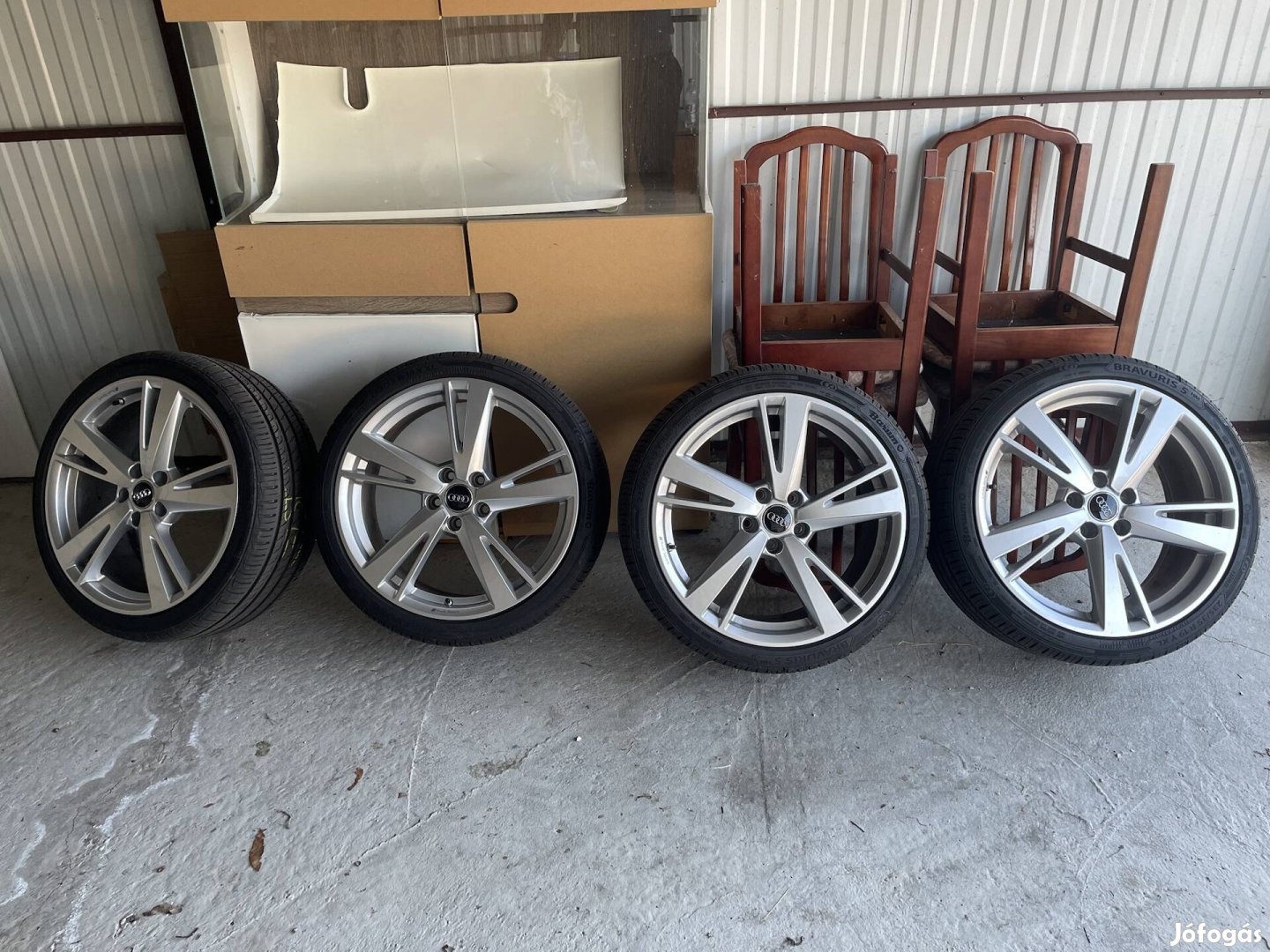 Rs3 8V BBS gyári felni r19
