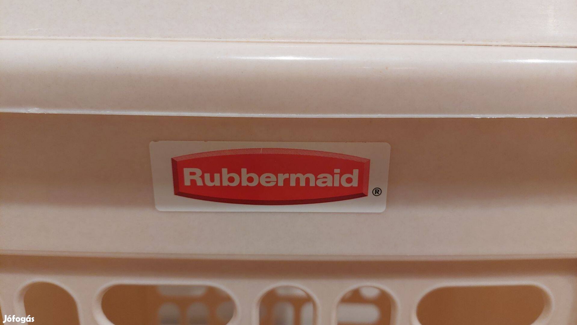 Rubbermaid szennyestartó szennyeskosár eladó