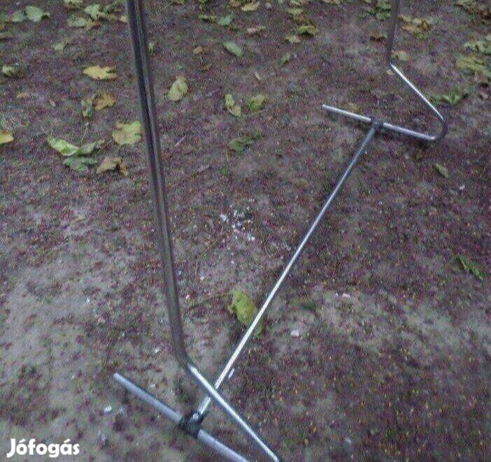 Ruhaállvány fém konzol üzletberendezés