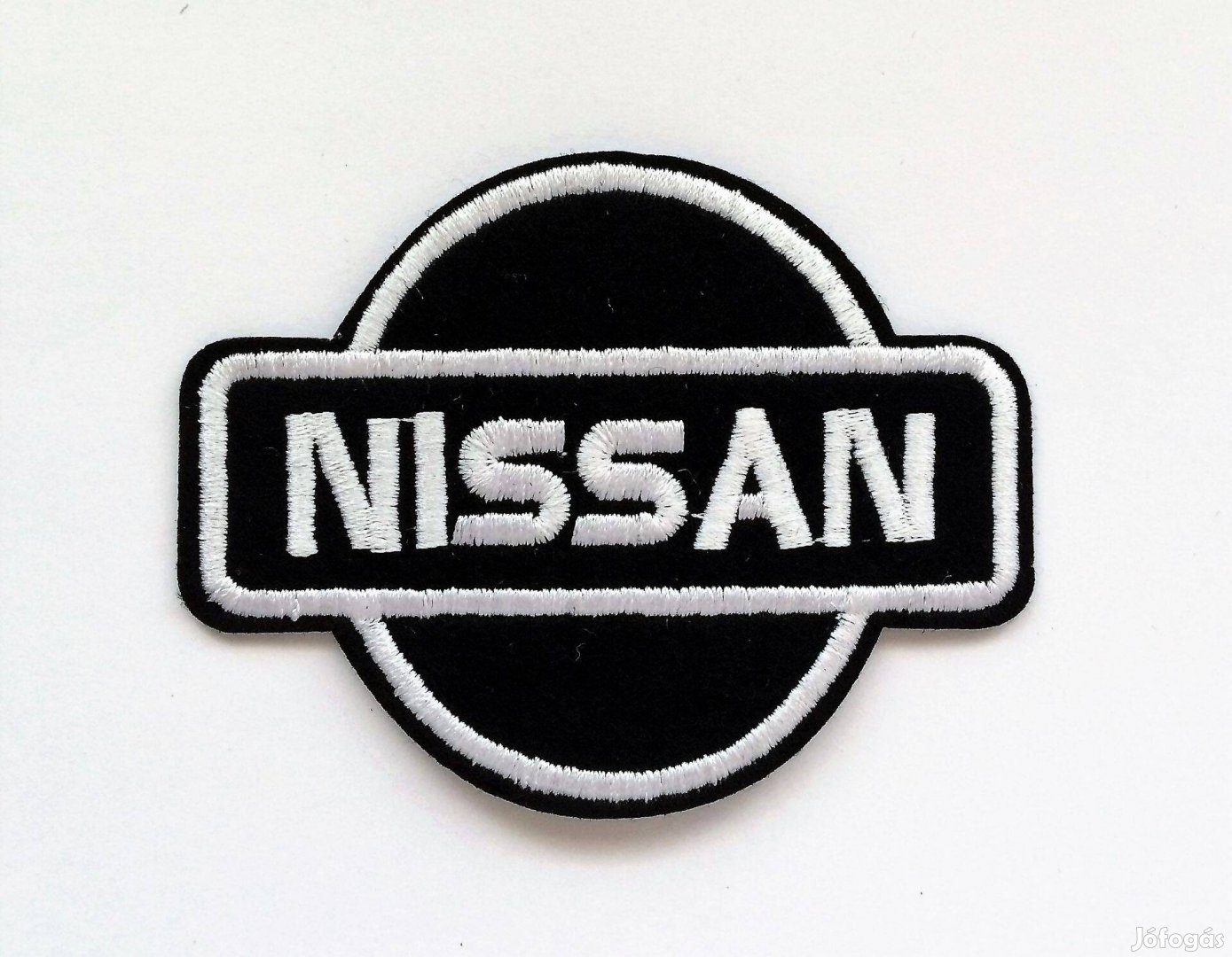 Ruhára vasalható folt rávasaló felvarró logo logó Nissan 85x65mm