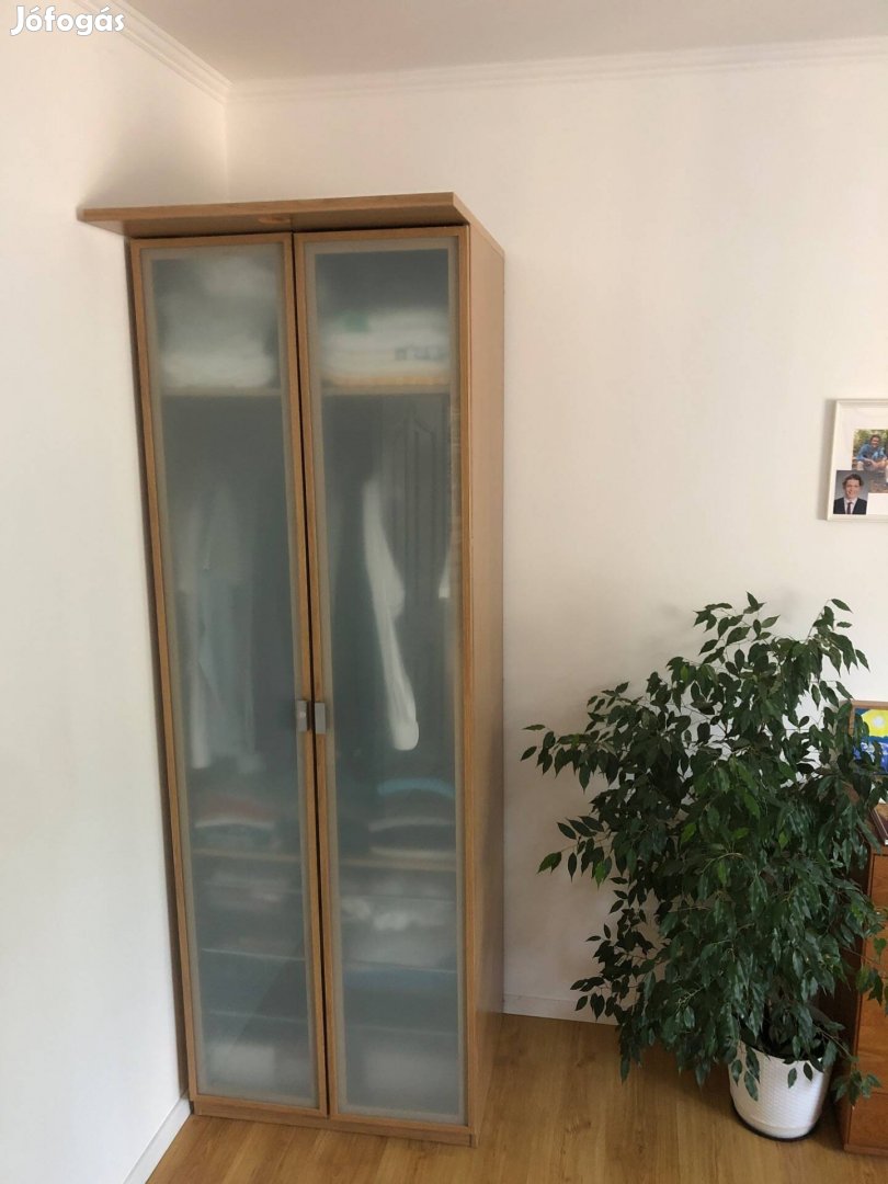 Ruhás szekrény, ruhásszekrény IKEA bútor