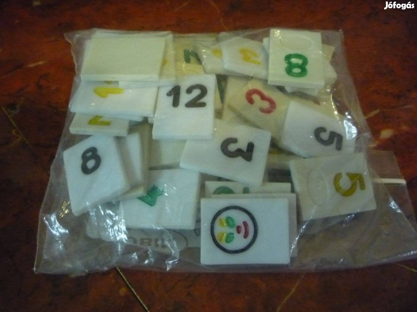 Rummikub számos társasjáték 52 db szám +3 db joker
