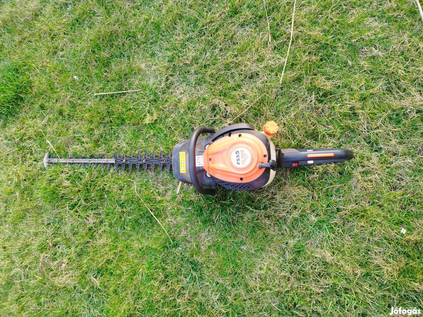 Ruris F555 Sövényvágó 75cm benzin - Jó állapot de gázbowden hibás