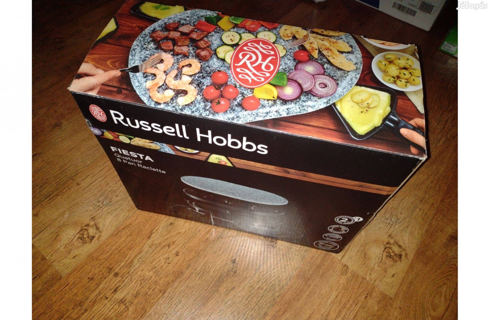 Russell Hobbs 8 személyes grill sütő