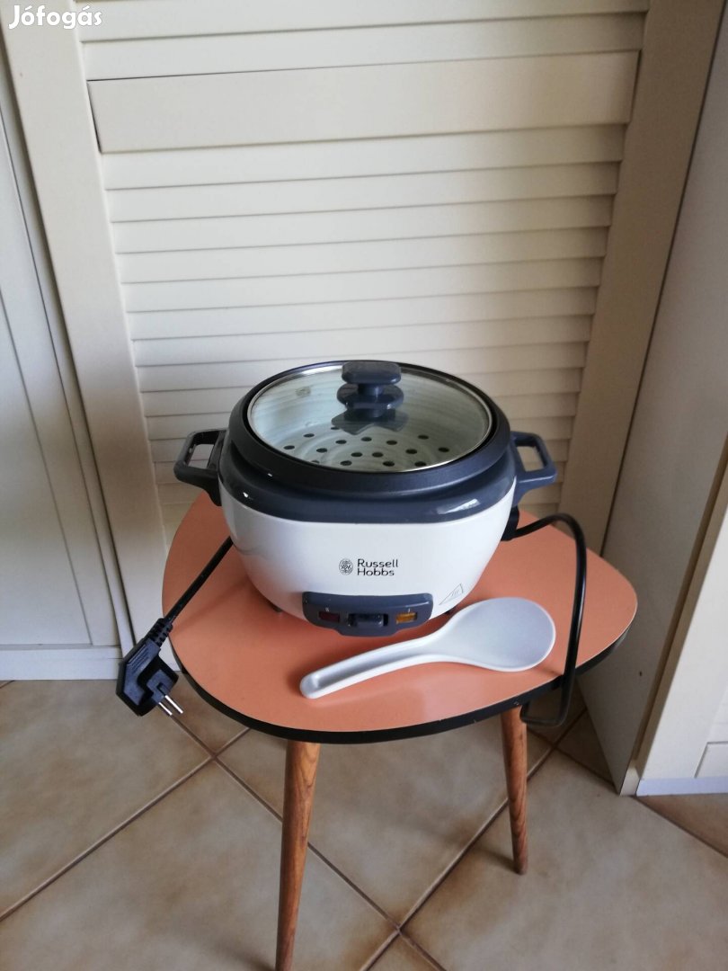 Russell Hobbs rizsfőző közepes 