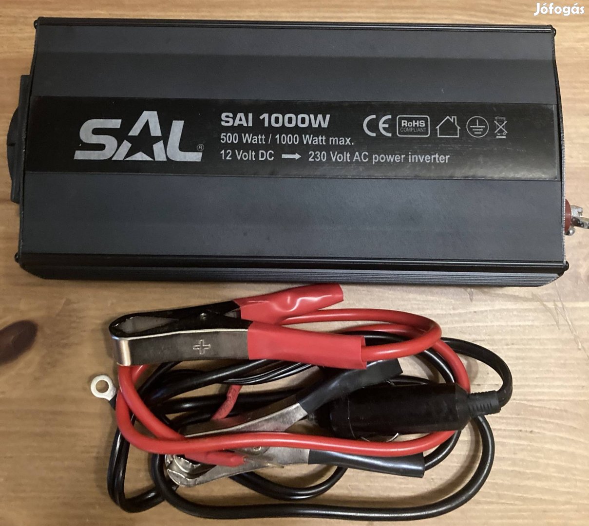 SAL feszültség átalakító inverter 500/1000W 12V/230V