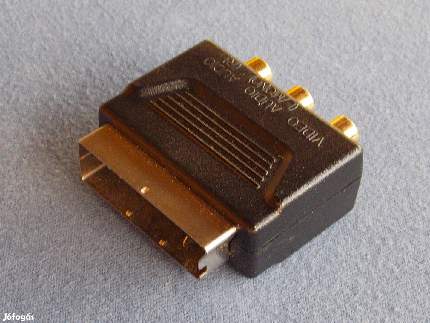 SCART - RCA videó átalakító, adapter