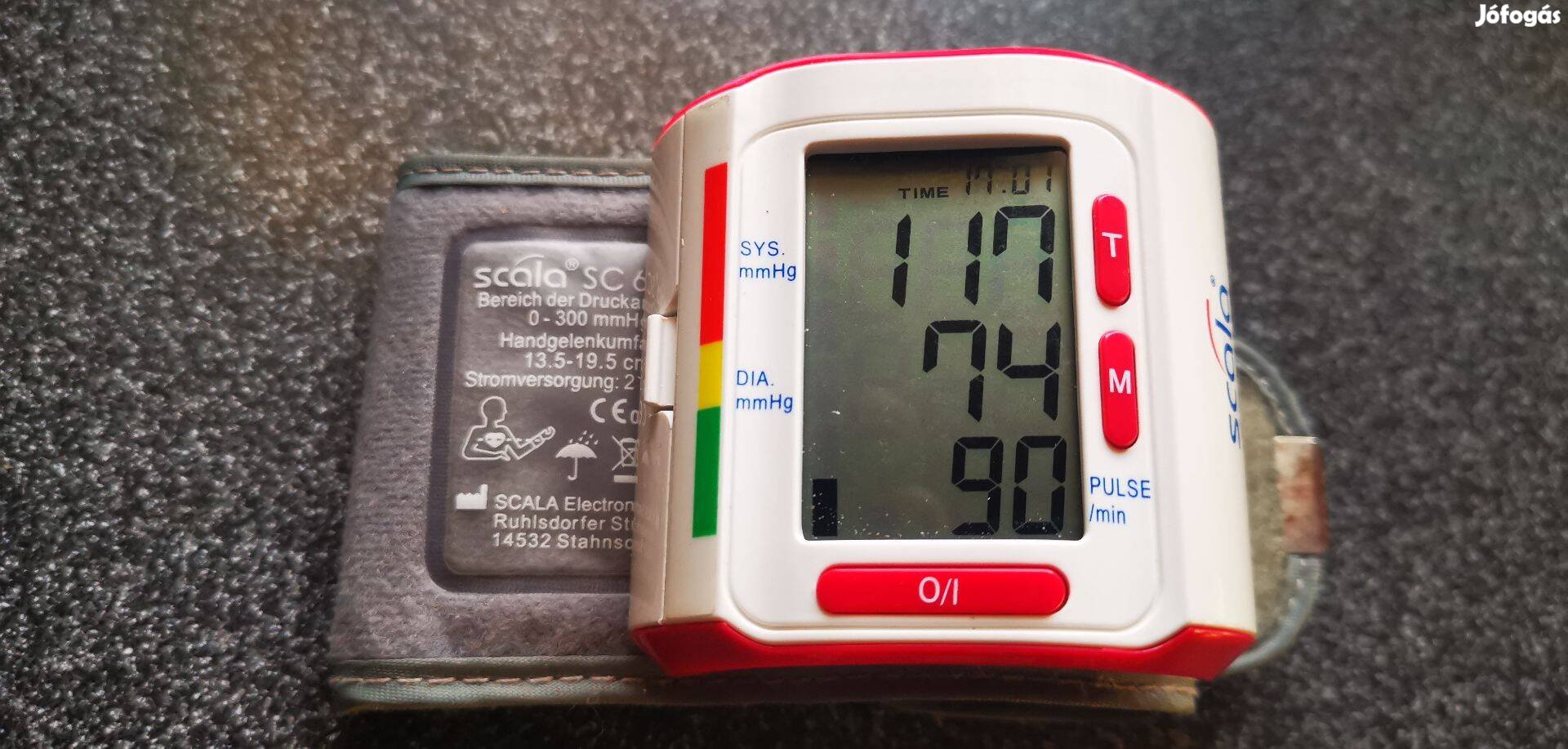 SC 6400 csukló vérnyomás mérő