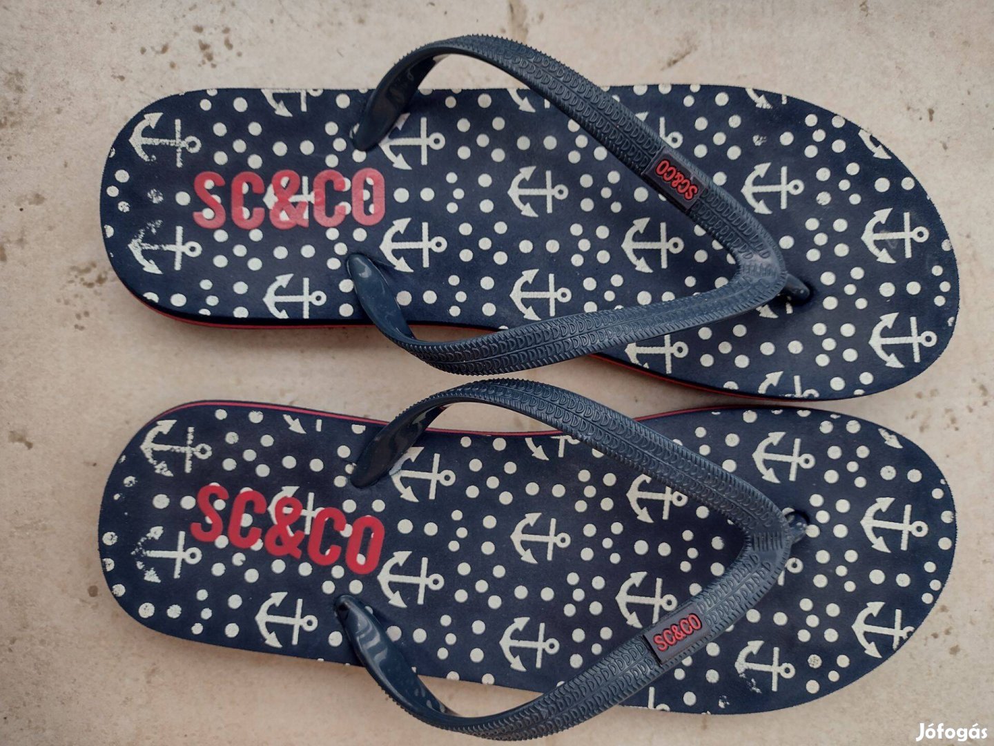 SC&CO 36-os horgonyos lábujjközös női papucs, flip flops