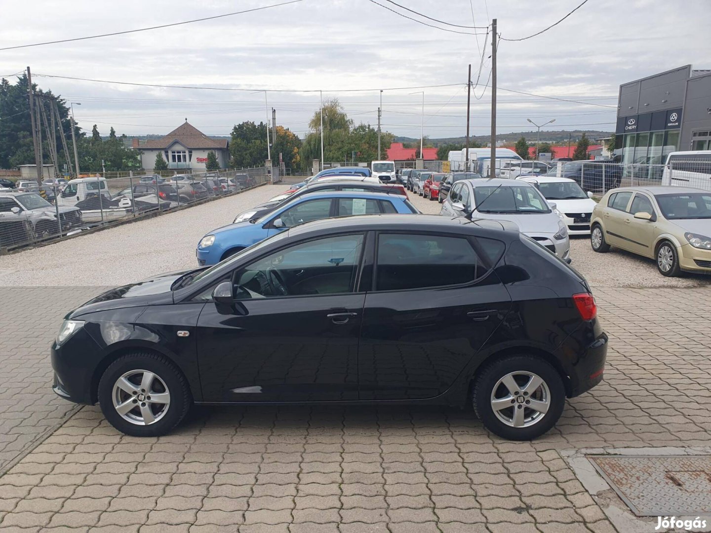 SEAT Ibiza 1.2 12V Reference 117000km klima 1tulaj