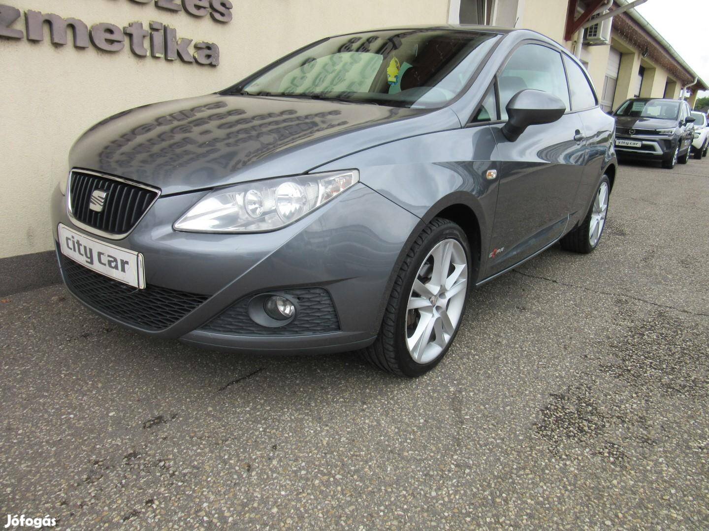 SEAT Ibiza 1.6 CR TDI Style Tempomat. Digitklim...