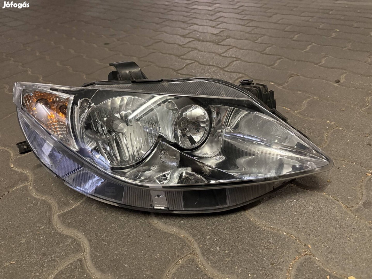 SEAT Ibiza 6J jobb első lámpa