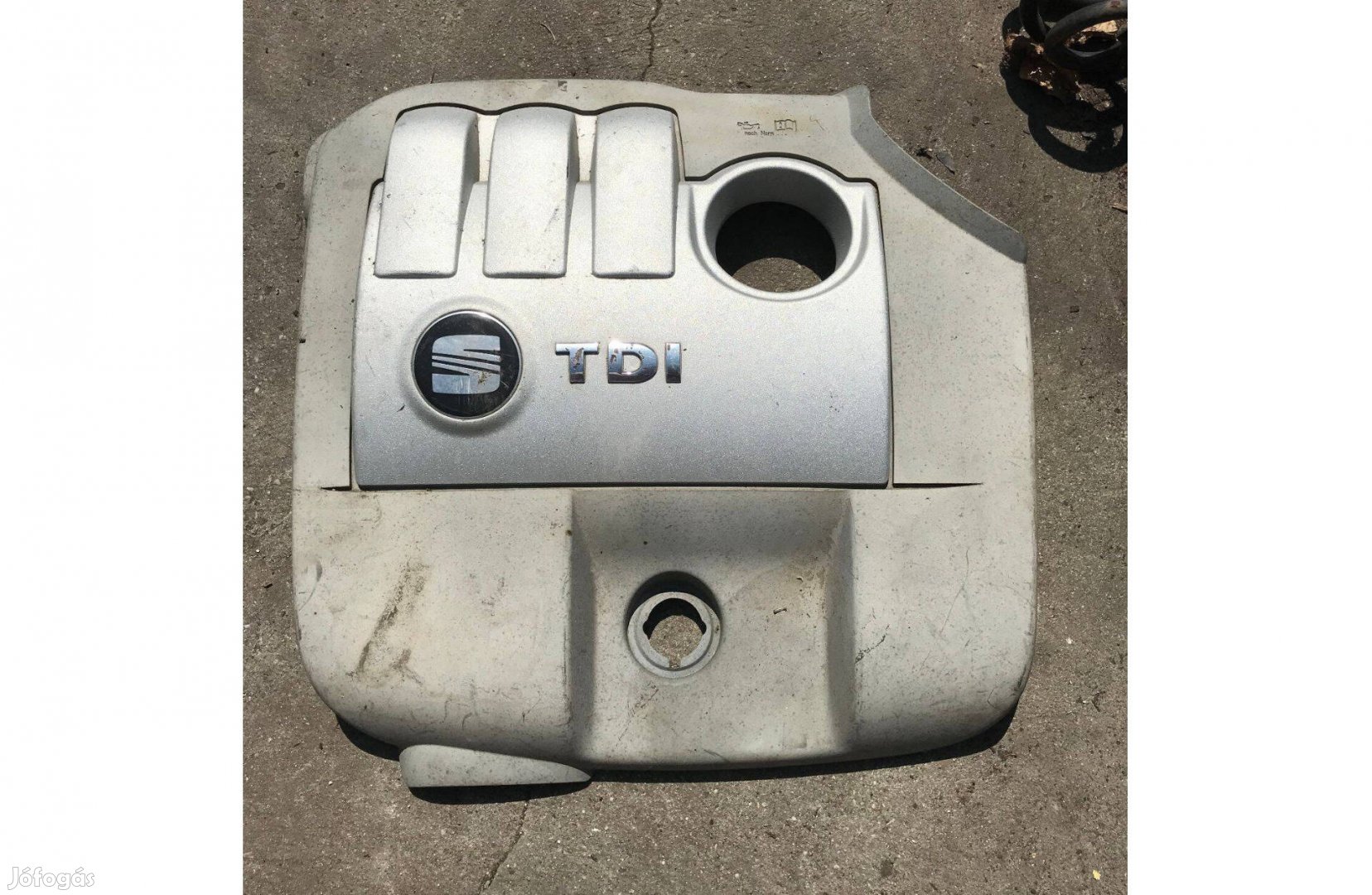 SEAT Ibiza 6L 1,4 PD *- motorburkolat 045 103 925 S