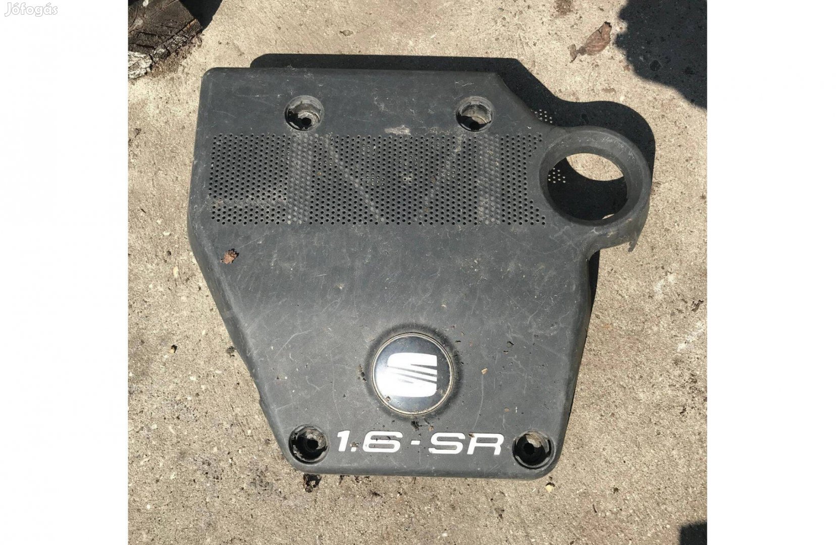 SEAT Leon 1M 1,6 SR_motorburkolat