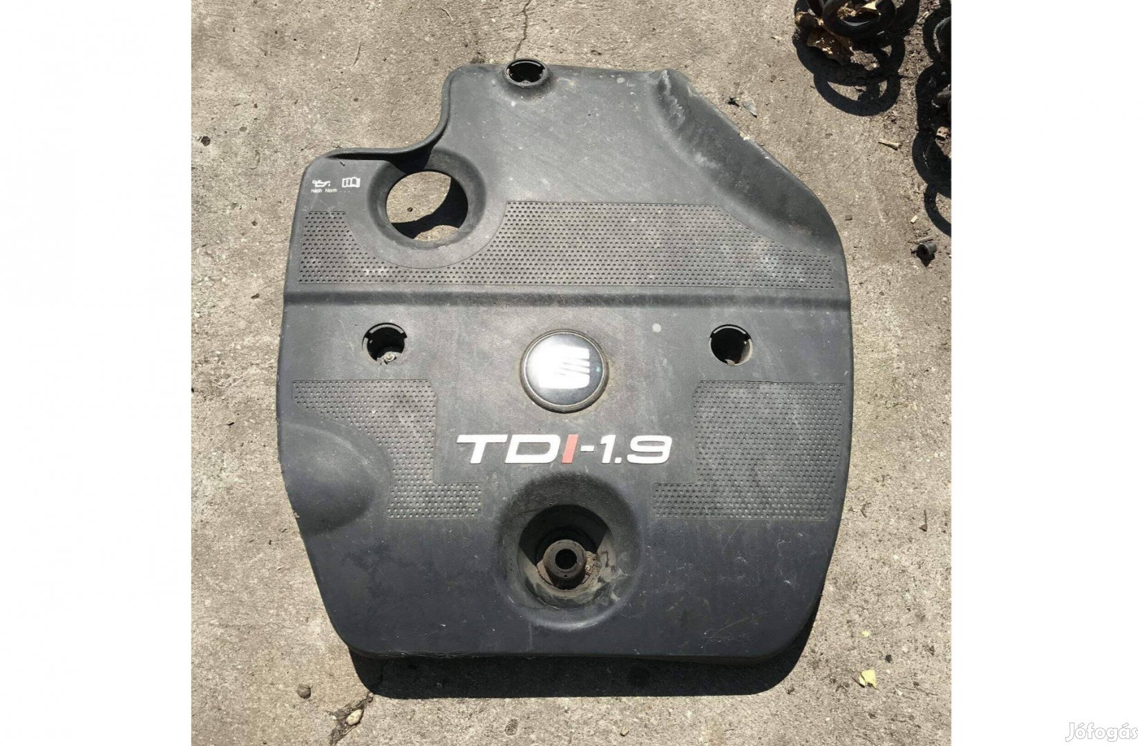 SEAT Leon 1M 1,9 TDI *- motorburkolat