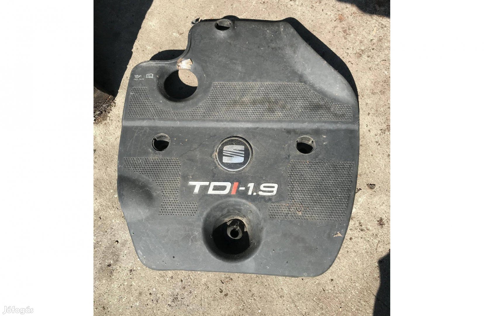 SEAT Leon 1M 1,9 TDI motorburkolat