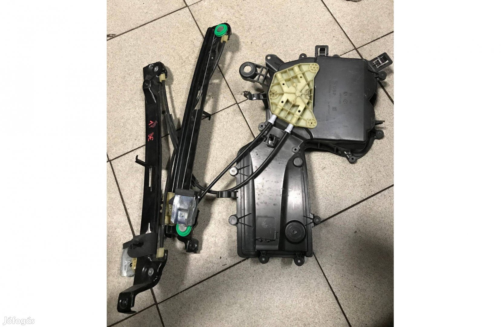 SEAT Leon 1P - ablakemelő szerkezet - bal első