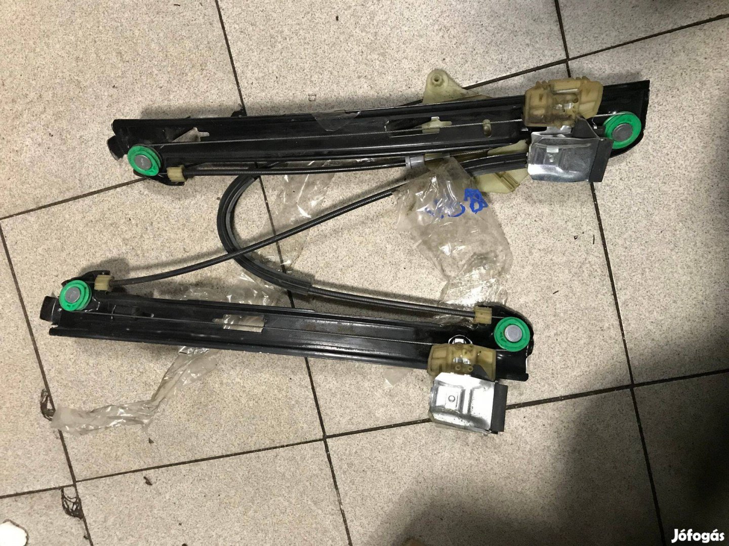 SEAT Leon 1P * bal első ablakemelő szerkezet