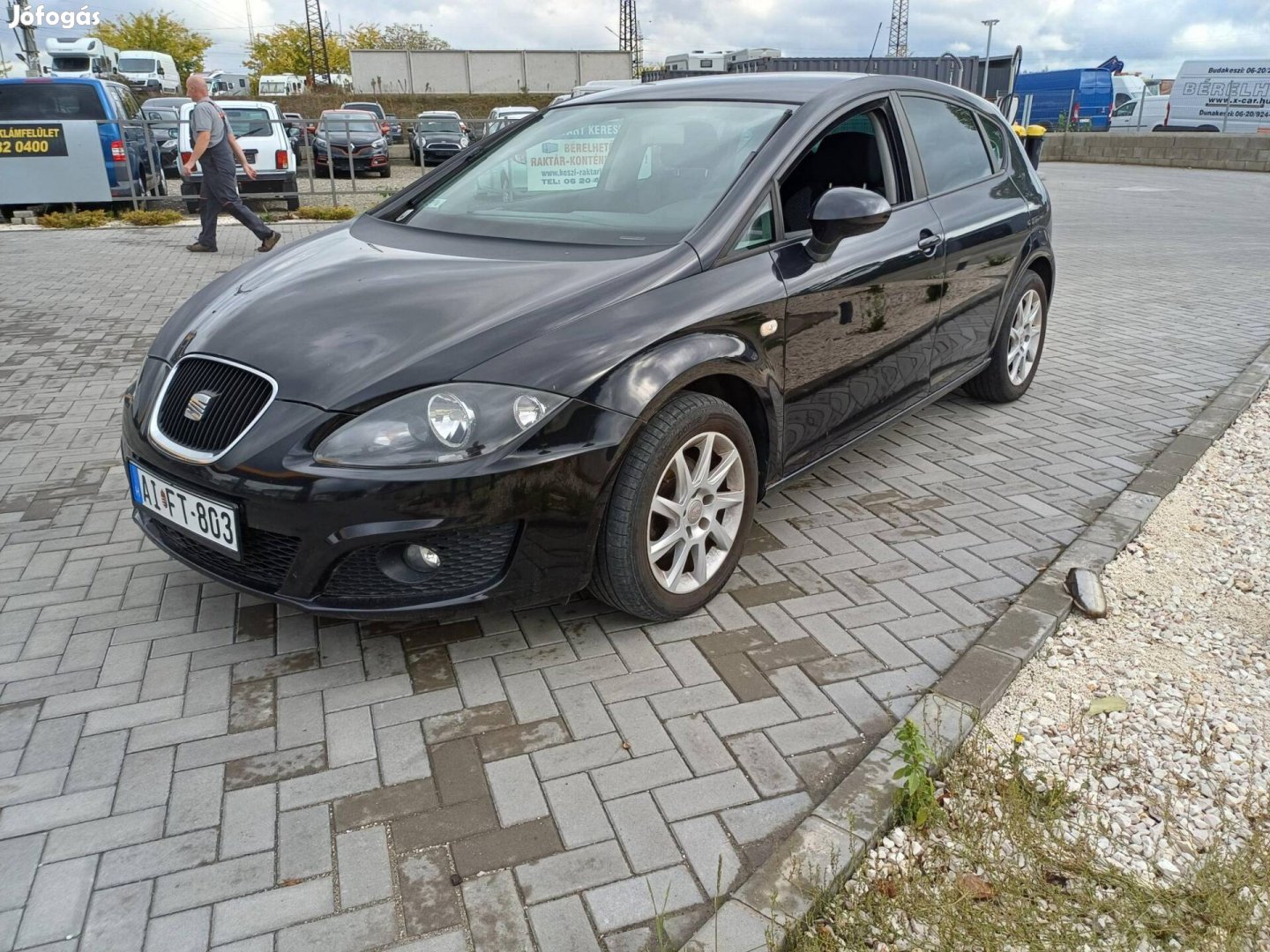 SEAT Leon 1.6 CR TDI Reference 165000 KM ! Hide...