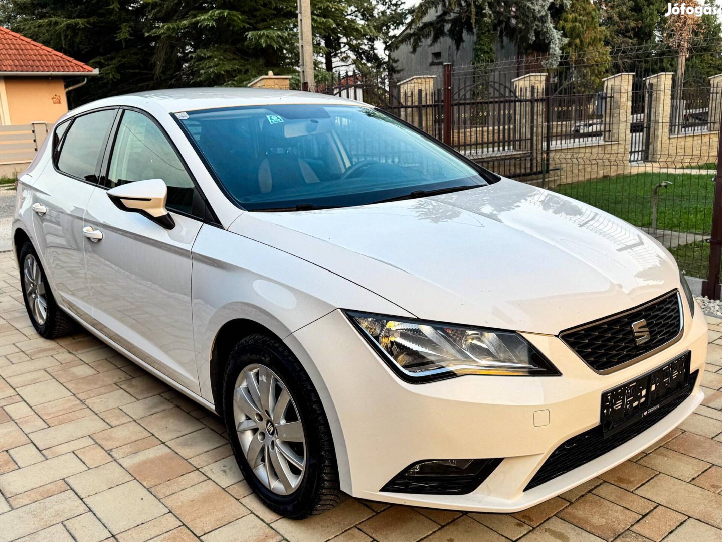 SEAT Leon 1.6 CR TDI Style 114 ezer km! Újszerű...