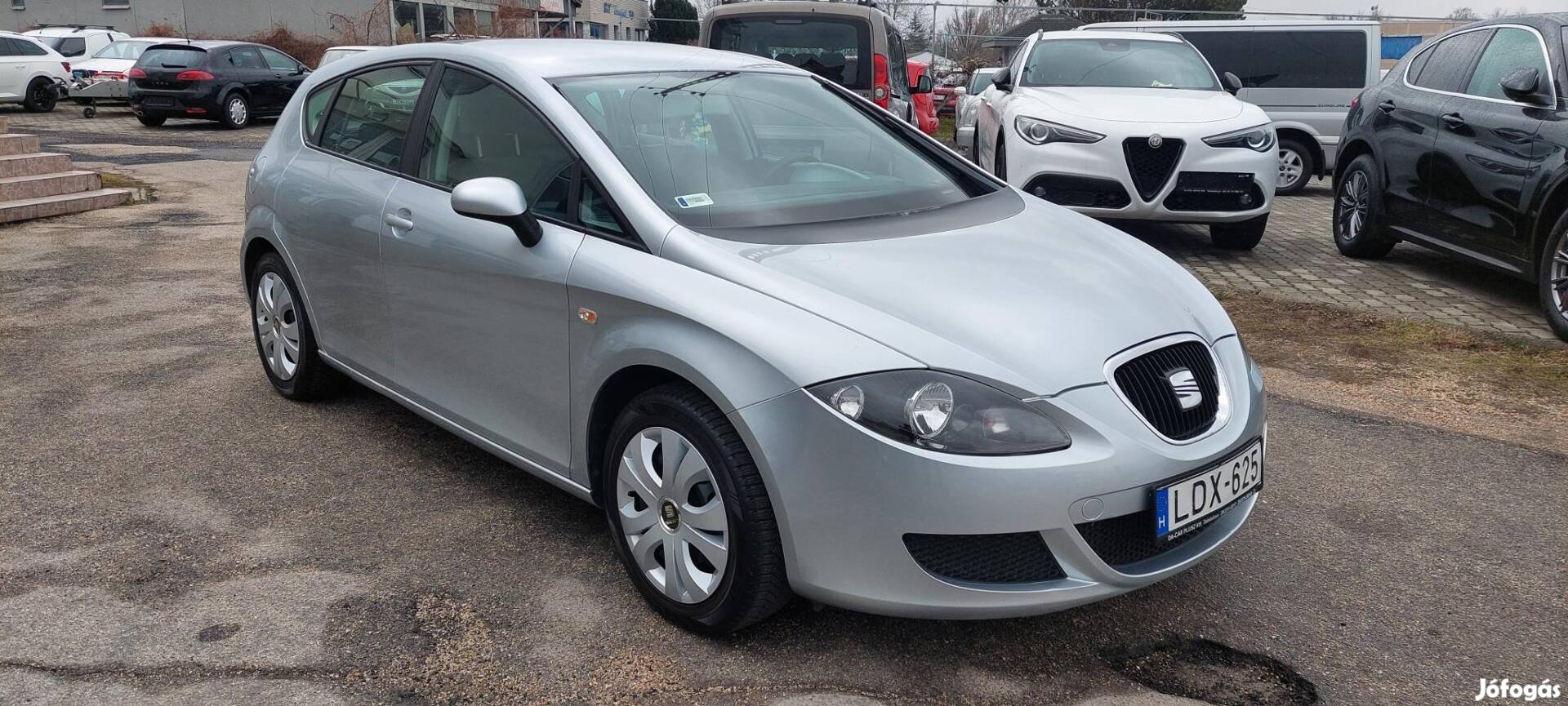 SEAT Leon 1.6 MPI Sports Limited Autóbeszámítás...