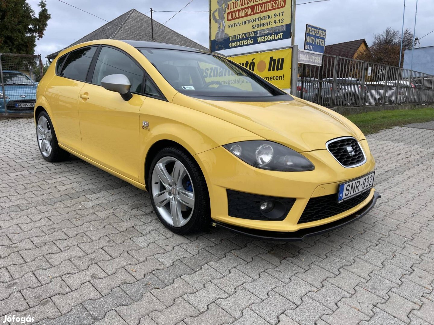 SEAT Leon 2.0 TFSI FR DSG / Tempomat / 18coll /...