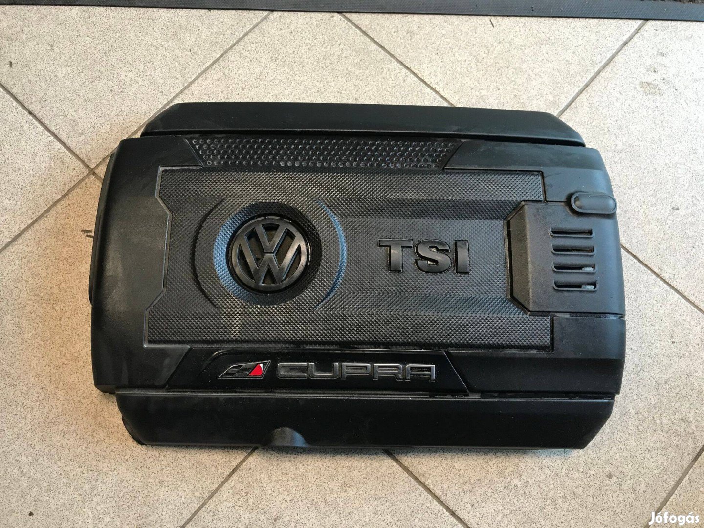 SEAT Leon 5F Cupra 2,0 TSI Cjxh motorburkolat 5F0 103 925