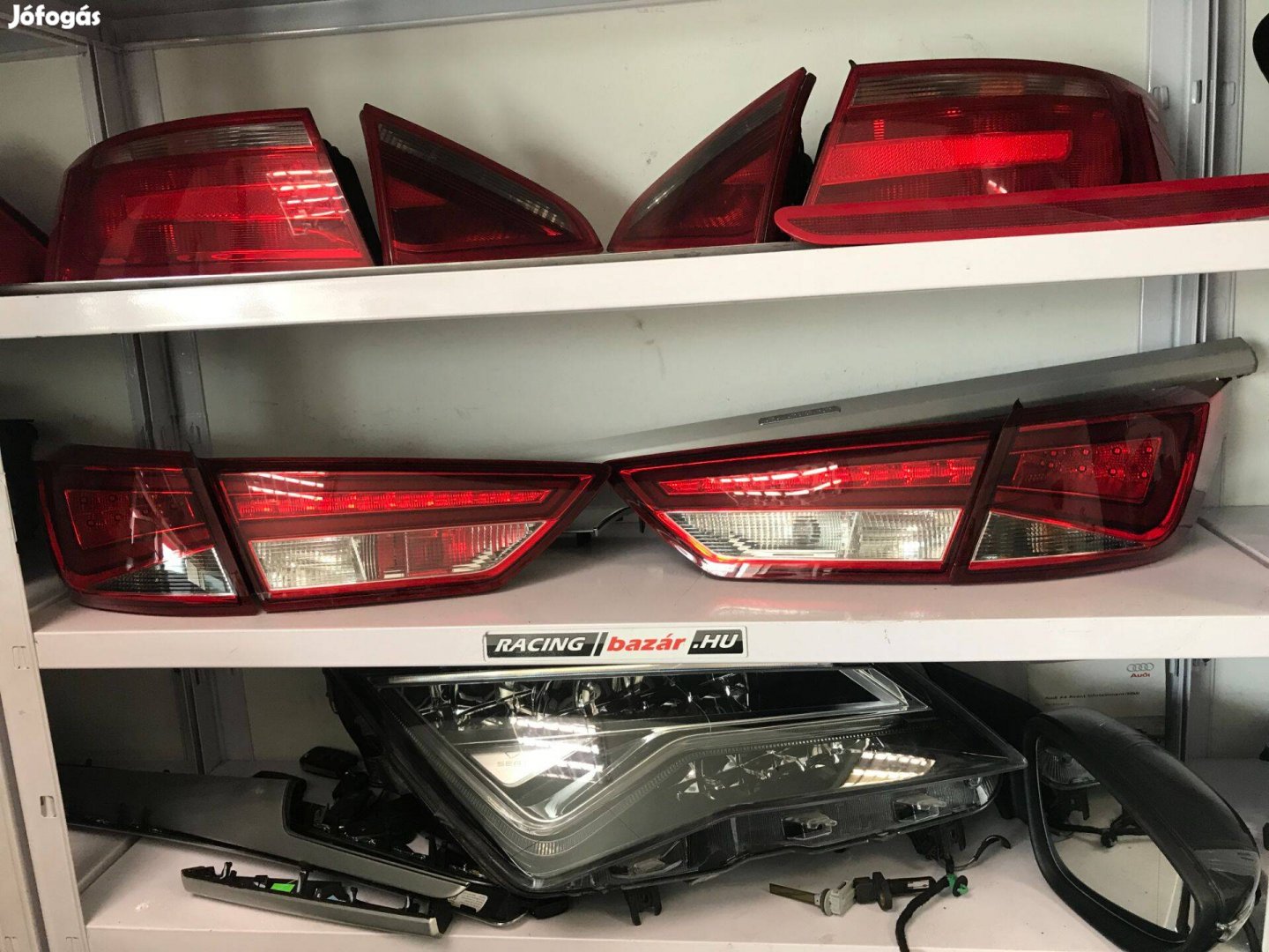 SEAT Leon 5F Kombi_ hátsó lámpa szett (LED)