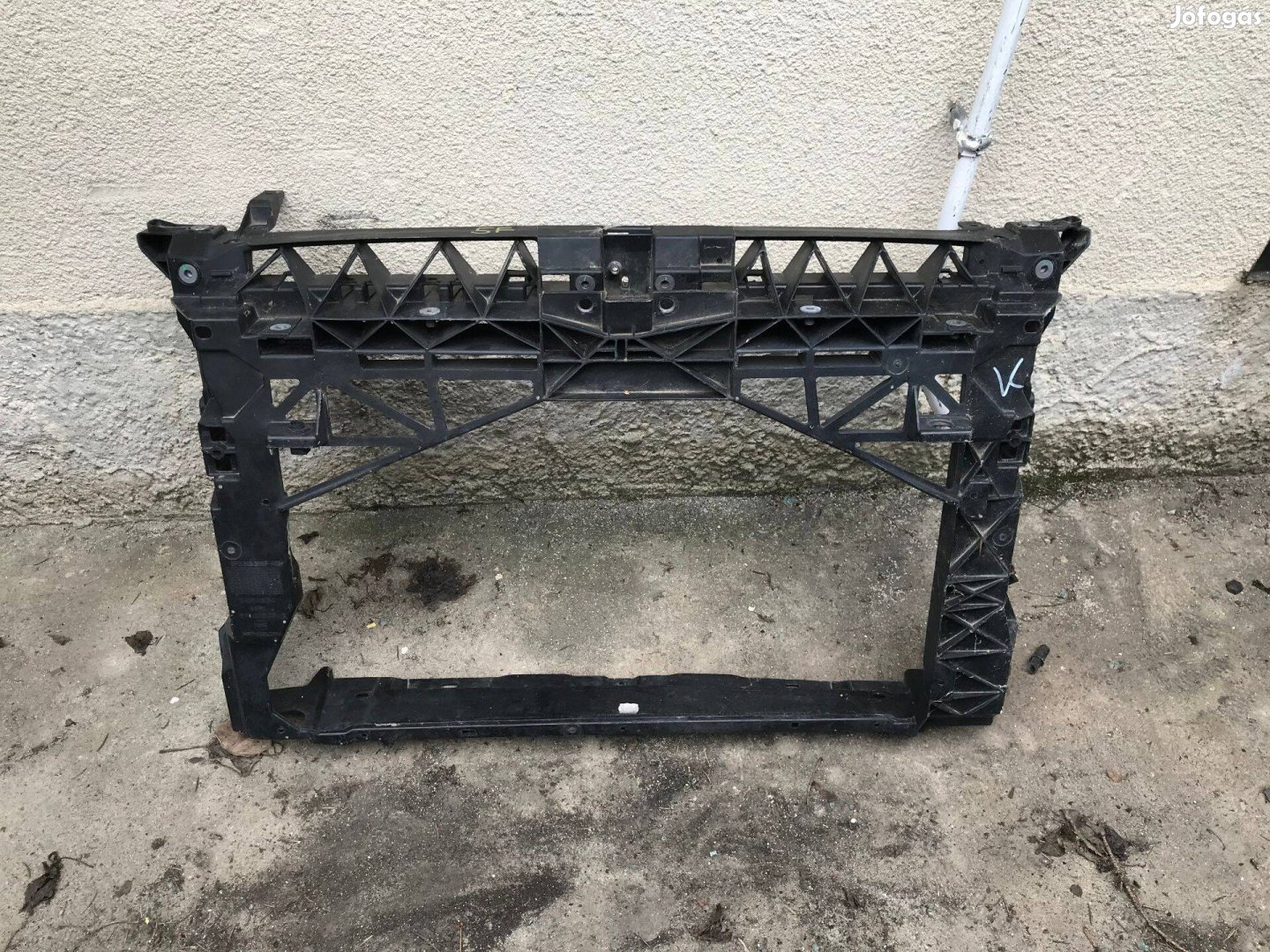 SEAT Leon 5F - homlokfal 5F0 805 588 F
