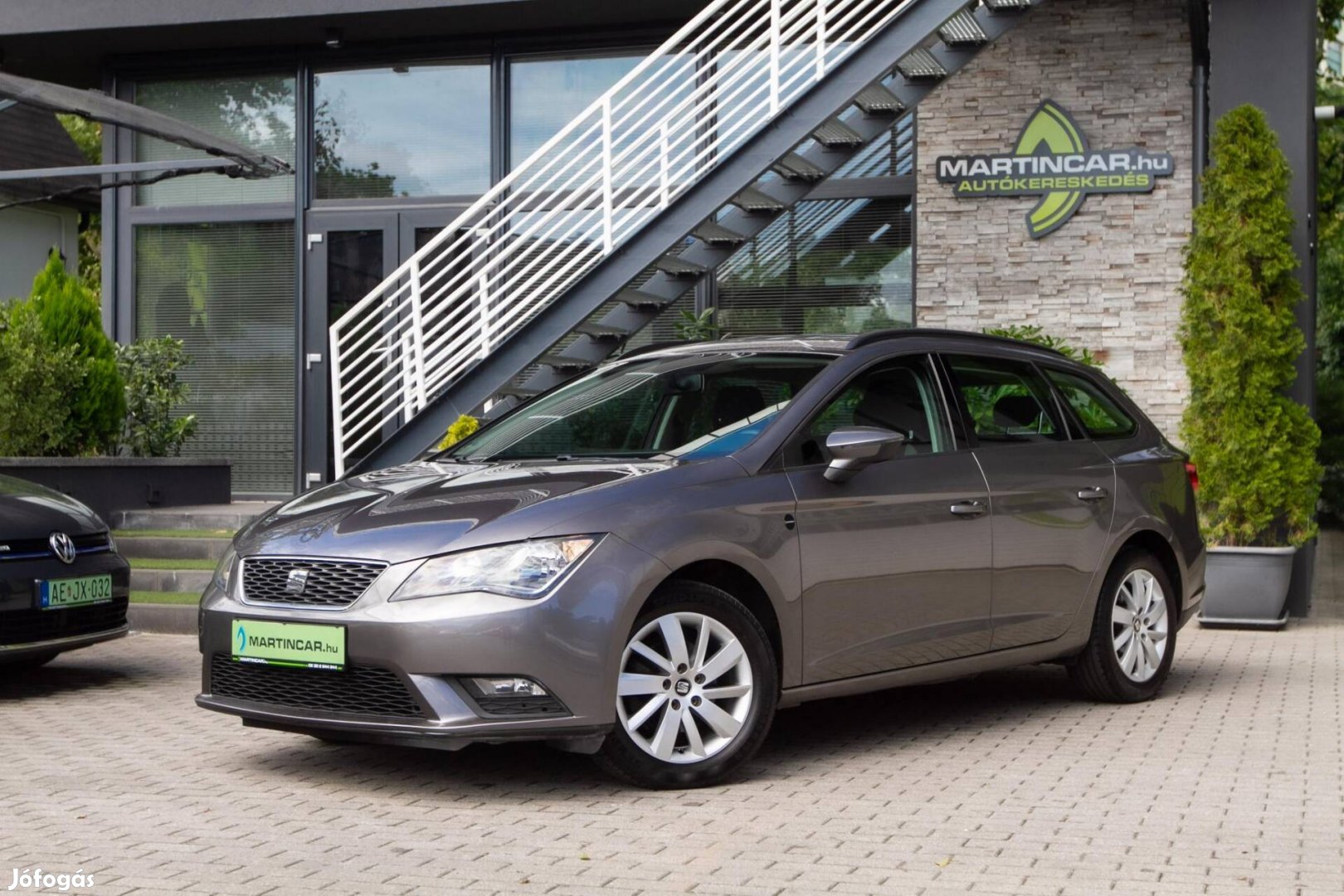 SEAT Leon ST 1.6 CR TDI Reference Technic Grey...