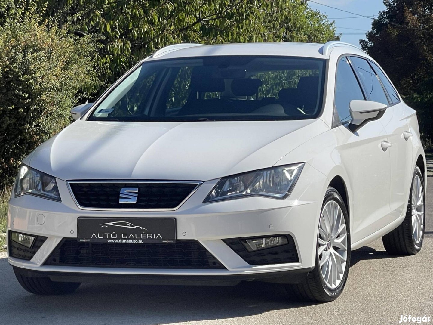 SEAT Leon ST 1.6 TDI Style DSG Mo.-i -- 1.tulaj...
