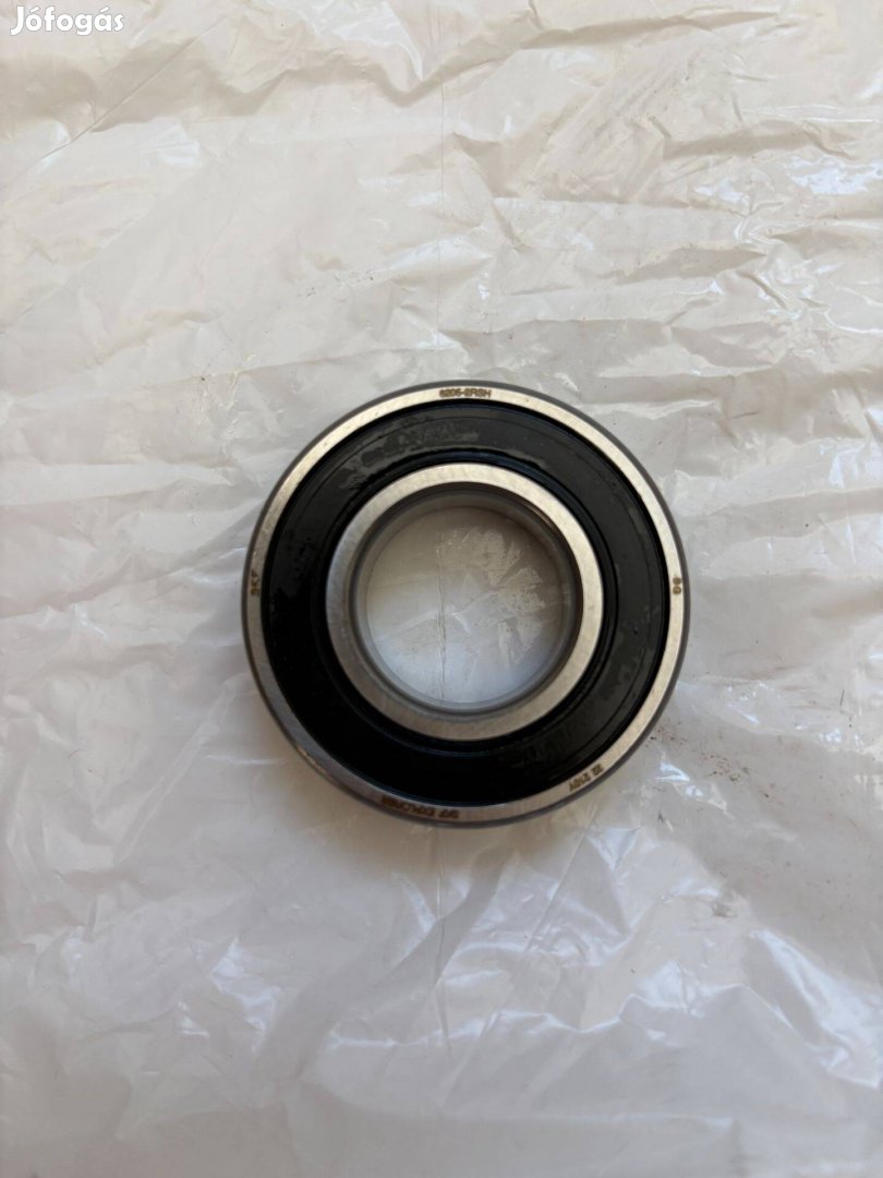 SKF 6205-2RSH csapágy (új, több db)