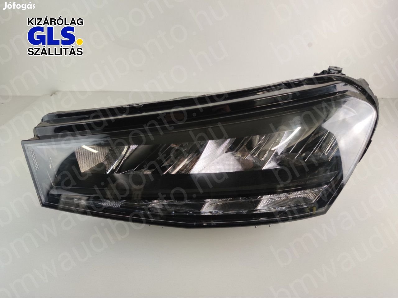 SKODA FABIA IV (PJ3) Bal első fényszóró (6VB941015)